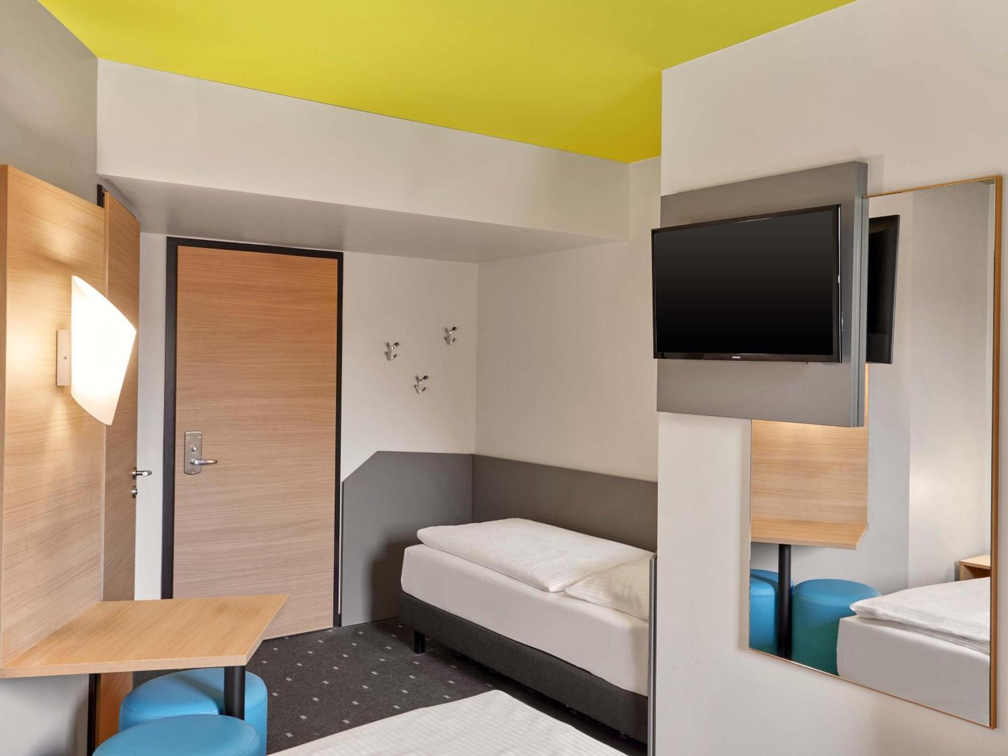 Triple Room,1706948803:JPEG