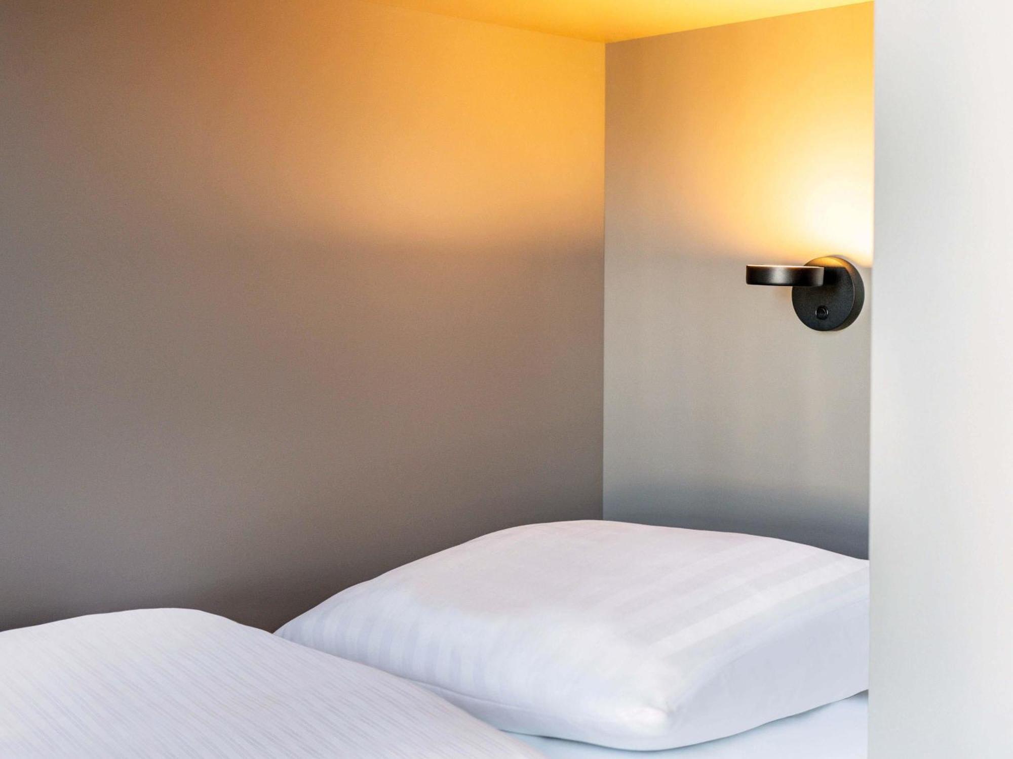 Single Room,1706948813:JPEG